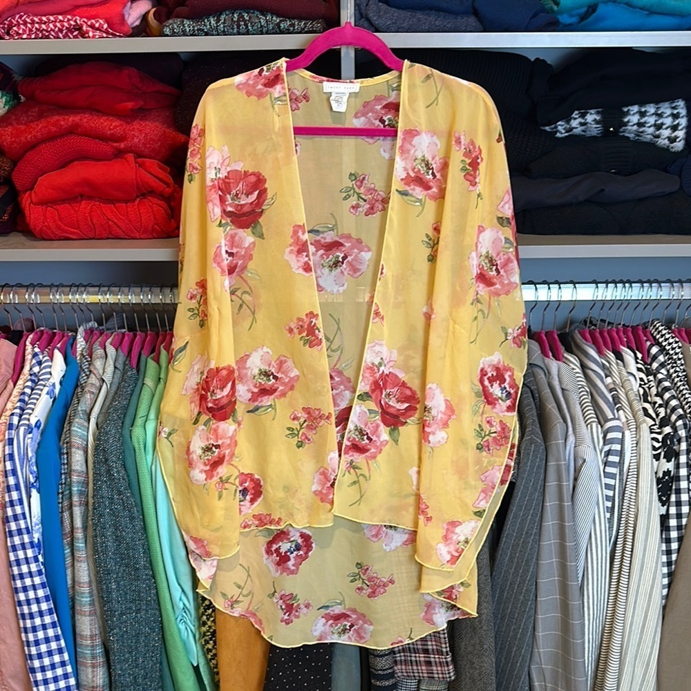 Emory Park yellow/pink floral open front kimono size S